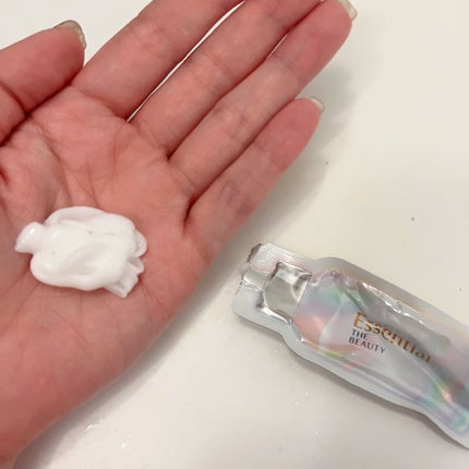 ザビューティ うるツヤチャージヘアパック/エッセンシャル/ヘアマスク・ヘアパックを使ったクチコミ(3枚目)