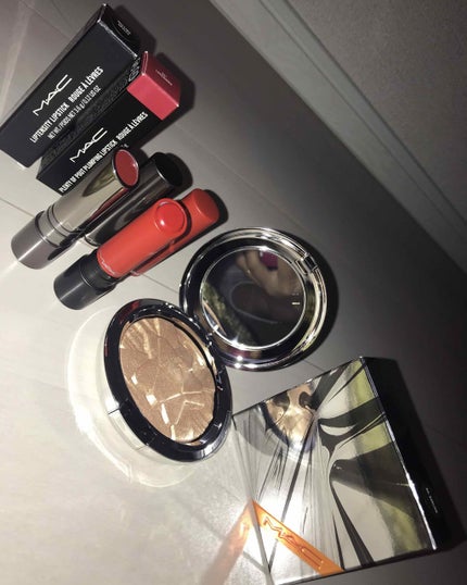 リップテンシティ リップスティック/M・A・C/口紅を使ったクチコミ(1枚目)