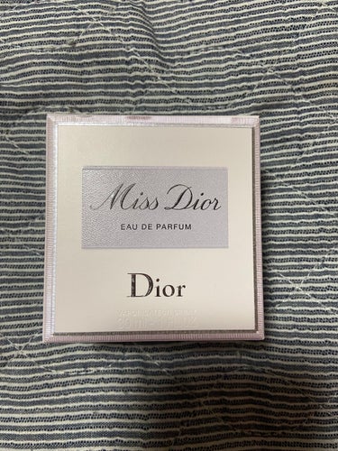 めちゃくちゃ良かったので買いました🥺

Dior　ミス ディオール オードゥ パルファン

この前リップ買った時に貰った香水のテスターの香りがめちゃくちゃ良かったので買っちゃいました✨

香りも良いしめ