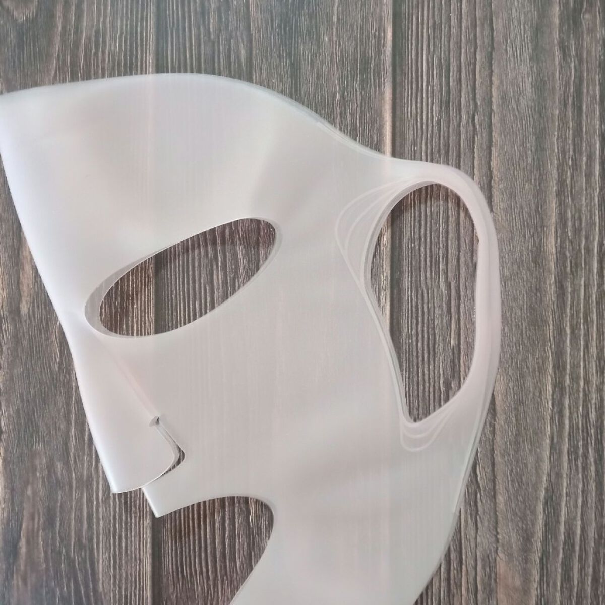 シリコーン潤マスク 3D/DAISO/その他スキンケアグッズを使ったクチコミ（2枚目）