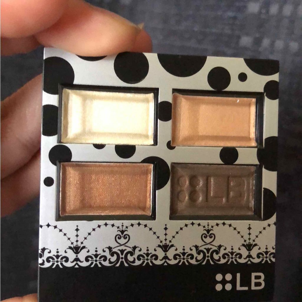 ゴージャスアイズN/LB/アイシャドウパレットを使ったクチコミ（1枚目）