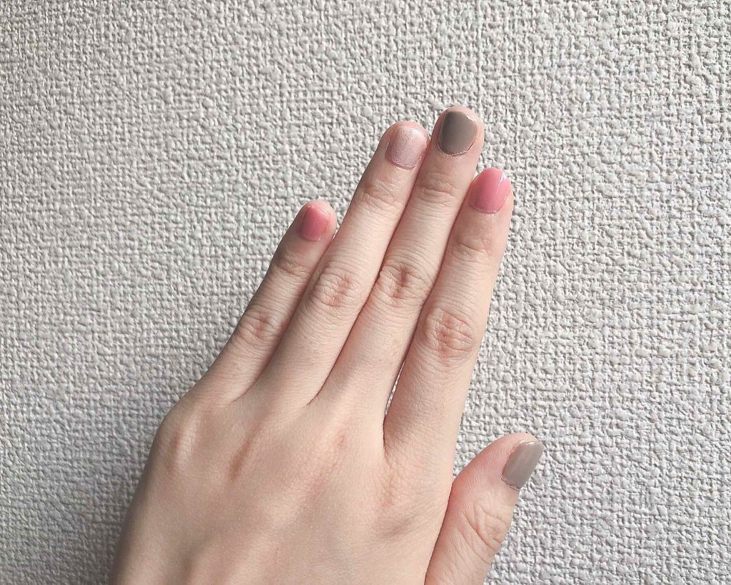 ネイルホリック Dusty pastel color BE314/ネイルホリック/マニキュアを使ったクチコミ（2枚目）