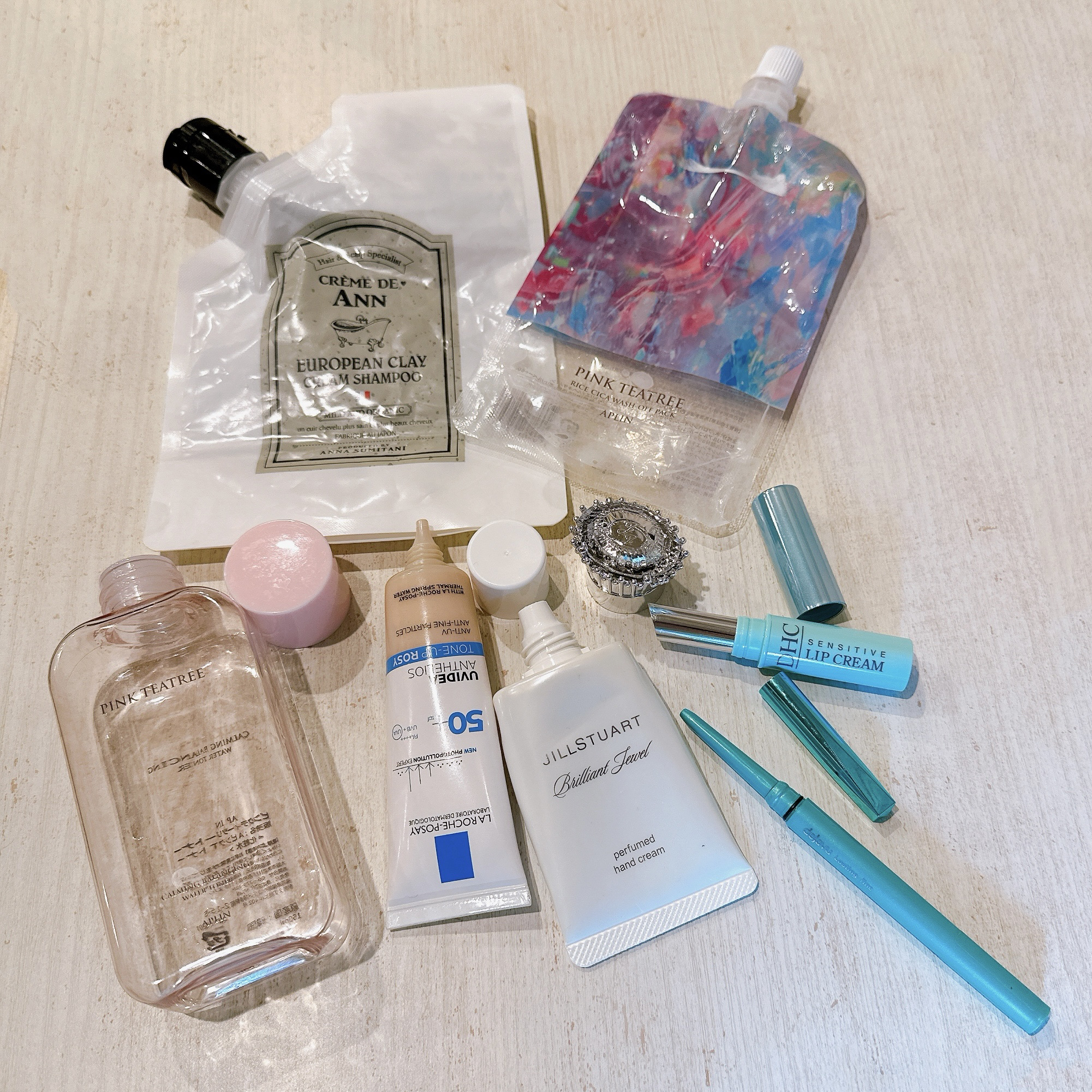 「密着アイライナー」クリームペンシル/デジャヴュ/ペンシルアイライナーを使ったクチコミ（2枚目）