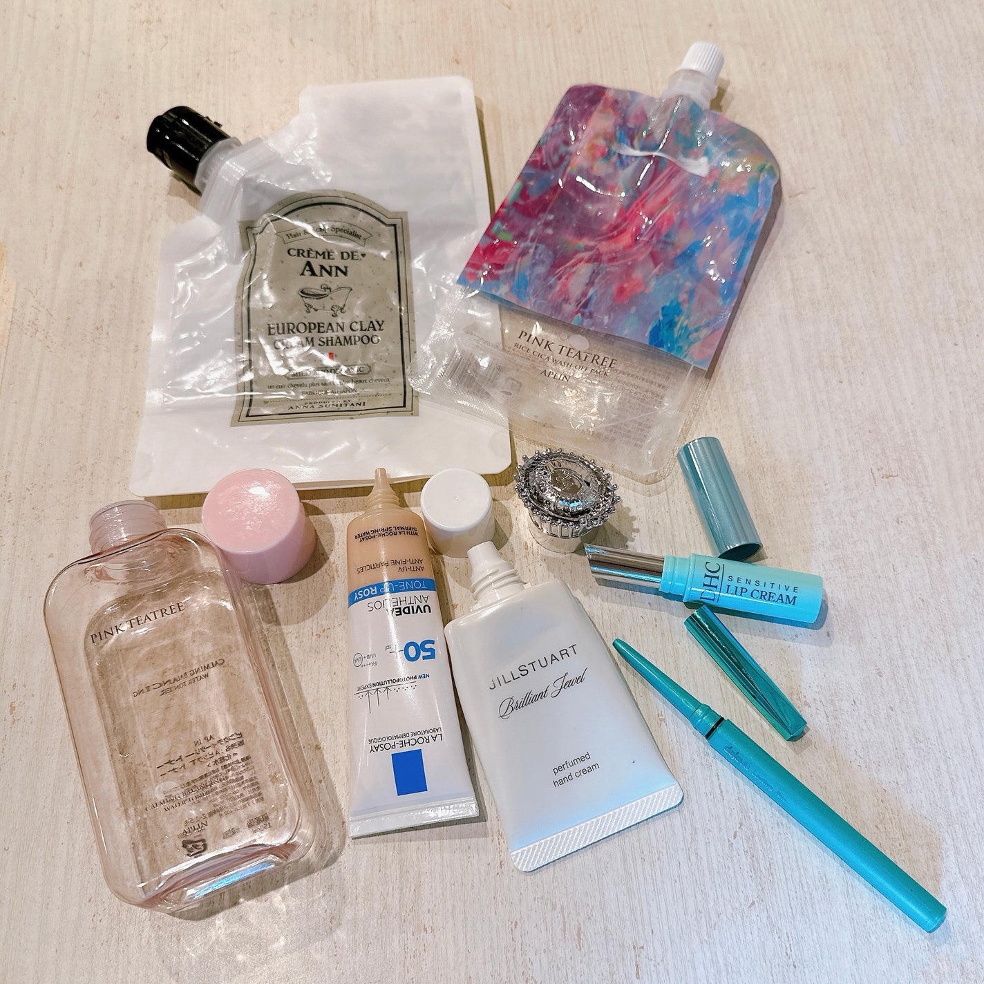 「密着アイライナー」クリームペンシル/デジャヴュ/ペンシルアイライナーを使ったクチコミ(2枚目)