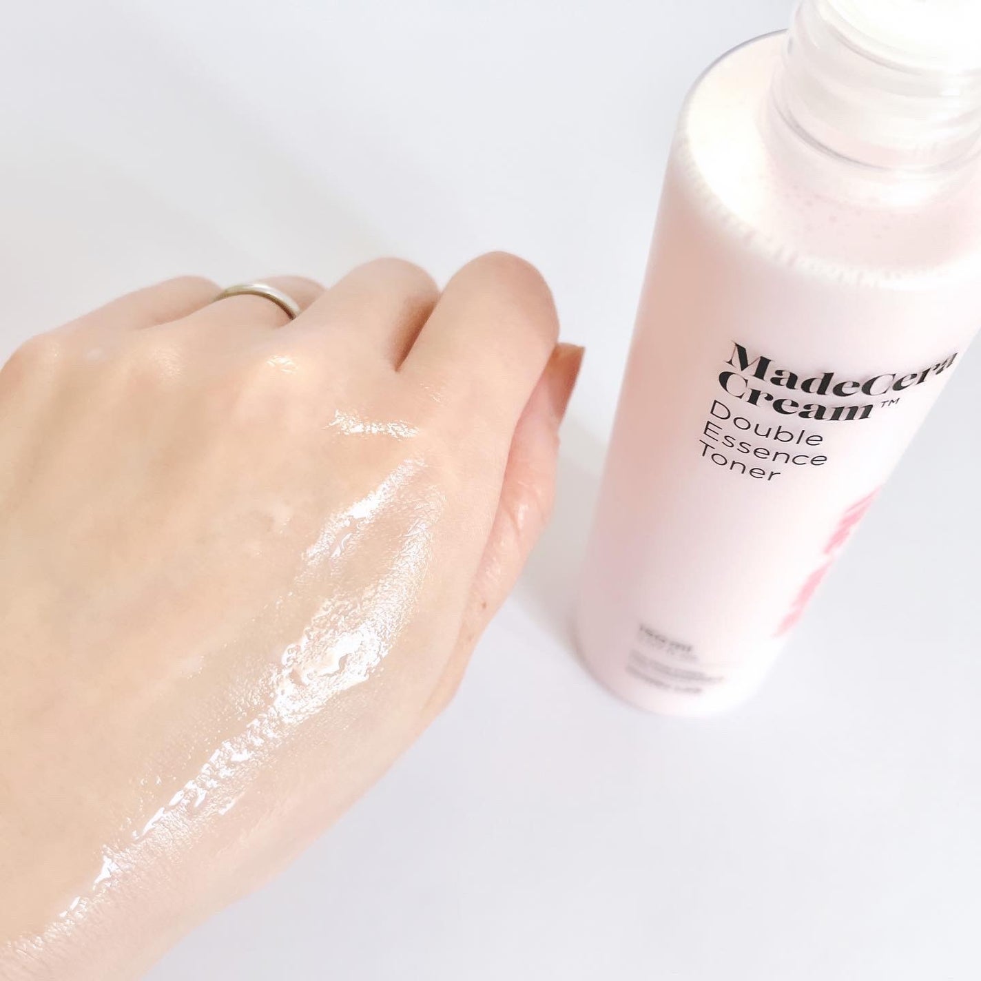 マデセラダブルエッセンストナー/SKINRx LAB/化粧水を使ったクチコミ(4枚目)