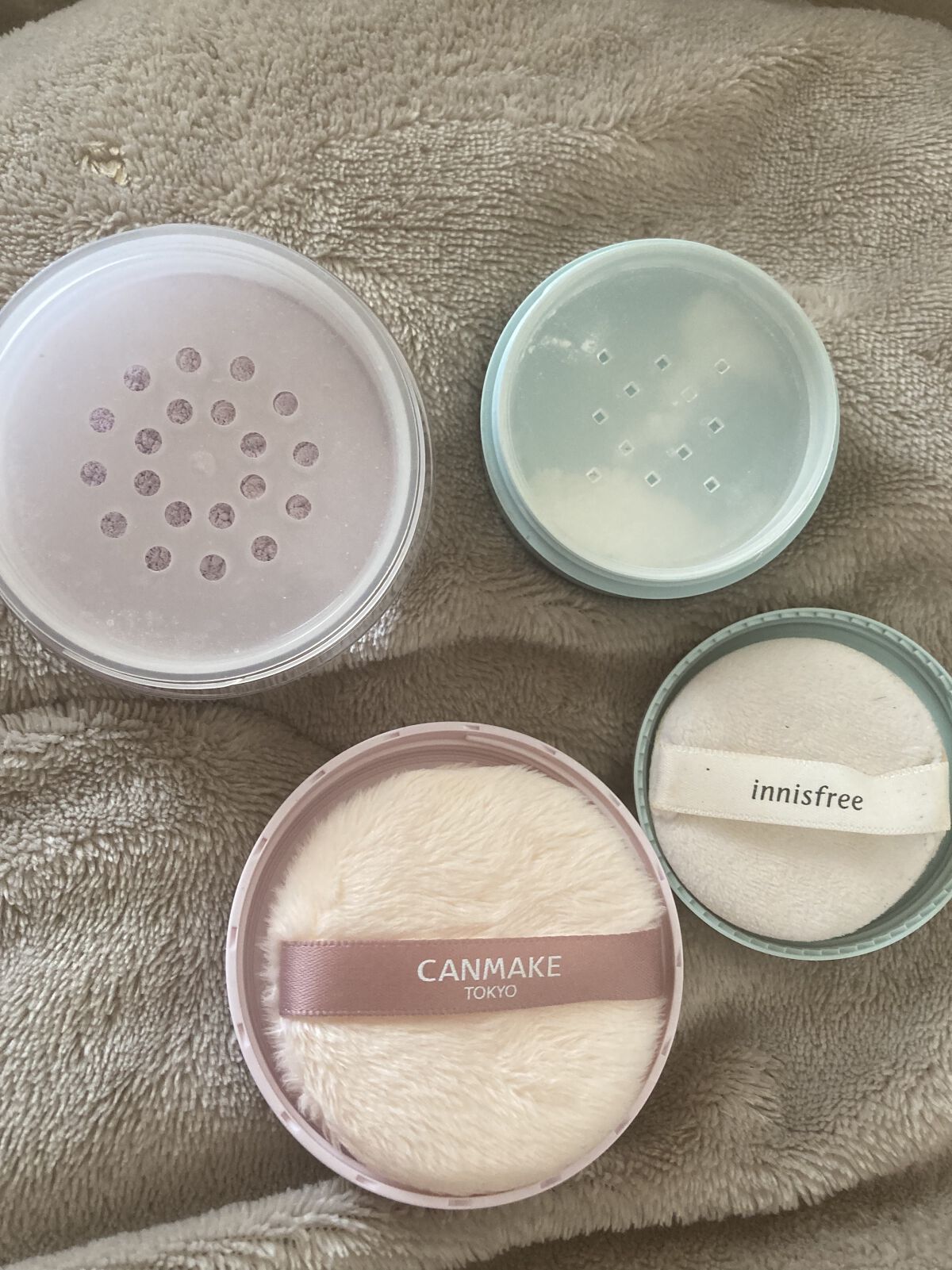 ノーセバム　ミネラルパウダー　N/innisfree/ルースパウダーを使ったクチコミ（2枚目）