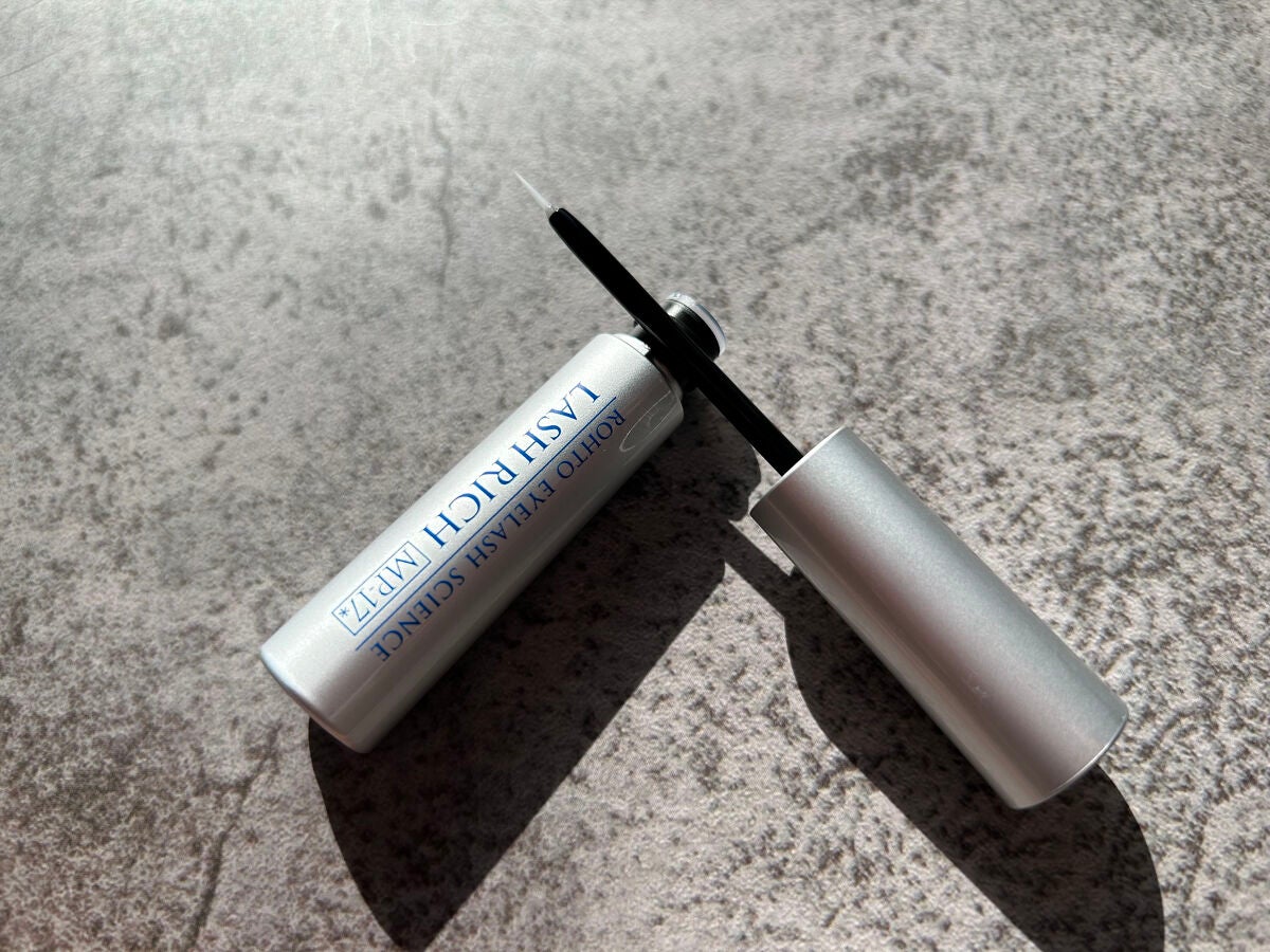 ラッシュリッチアイラッシュセラム/ロート製薬/まつげ美容液を使ったクチコミ(3枚目)