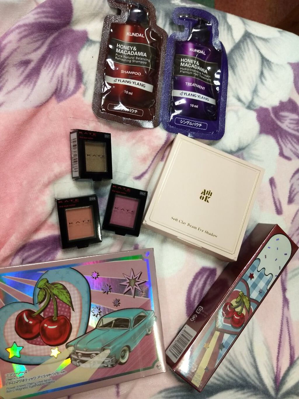 ソフトクレイビームアイシャドウパレット/AMIOK/ジェル・クリームアイシャドウを使ったクチコミ（1枚目）