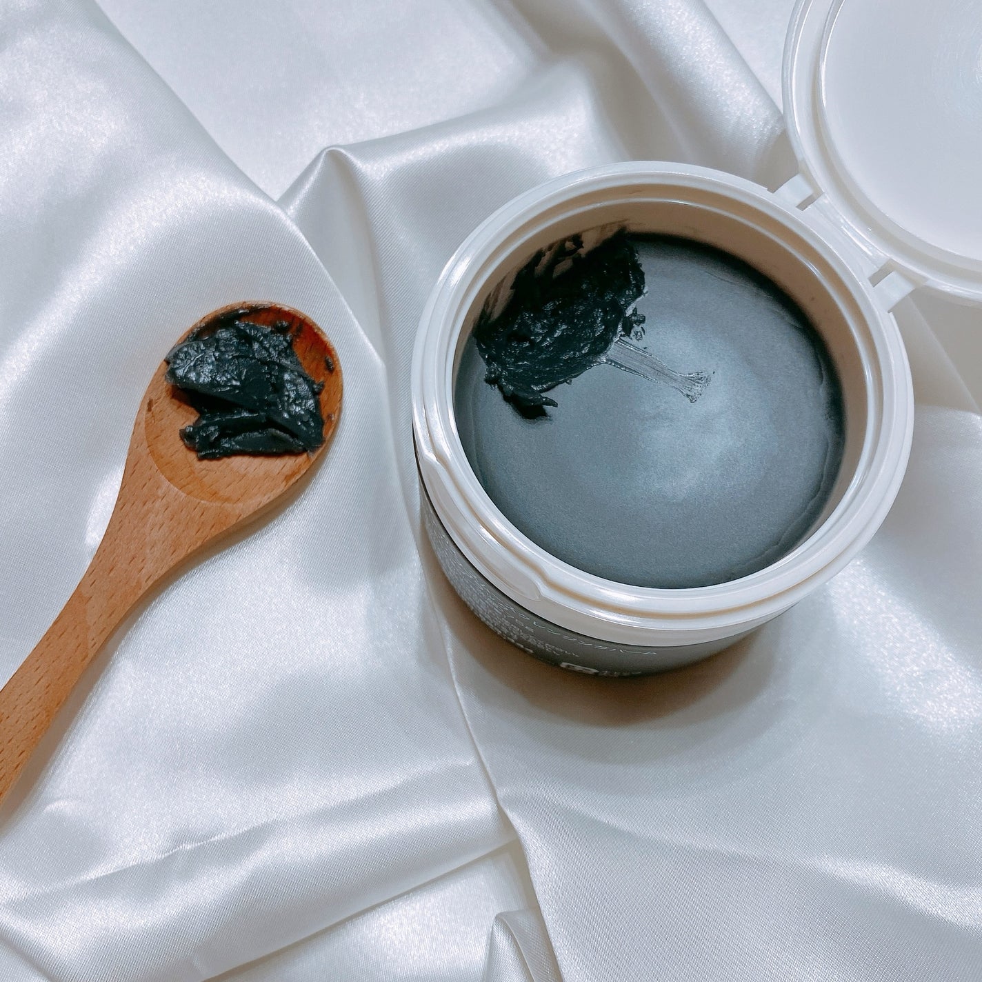 パーフェクトワンフォーカス スムースクレンジングバーム ディープブラック/PERFECT ONE FOCUS/クレンジングバームを使ったクチコミ(3枚目)