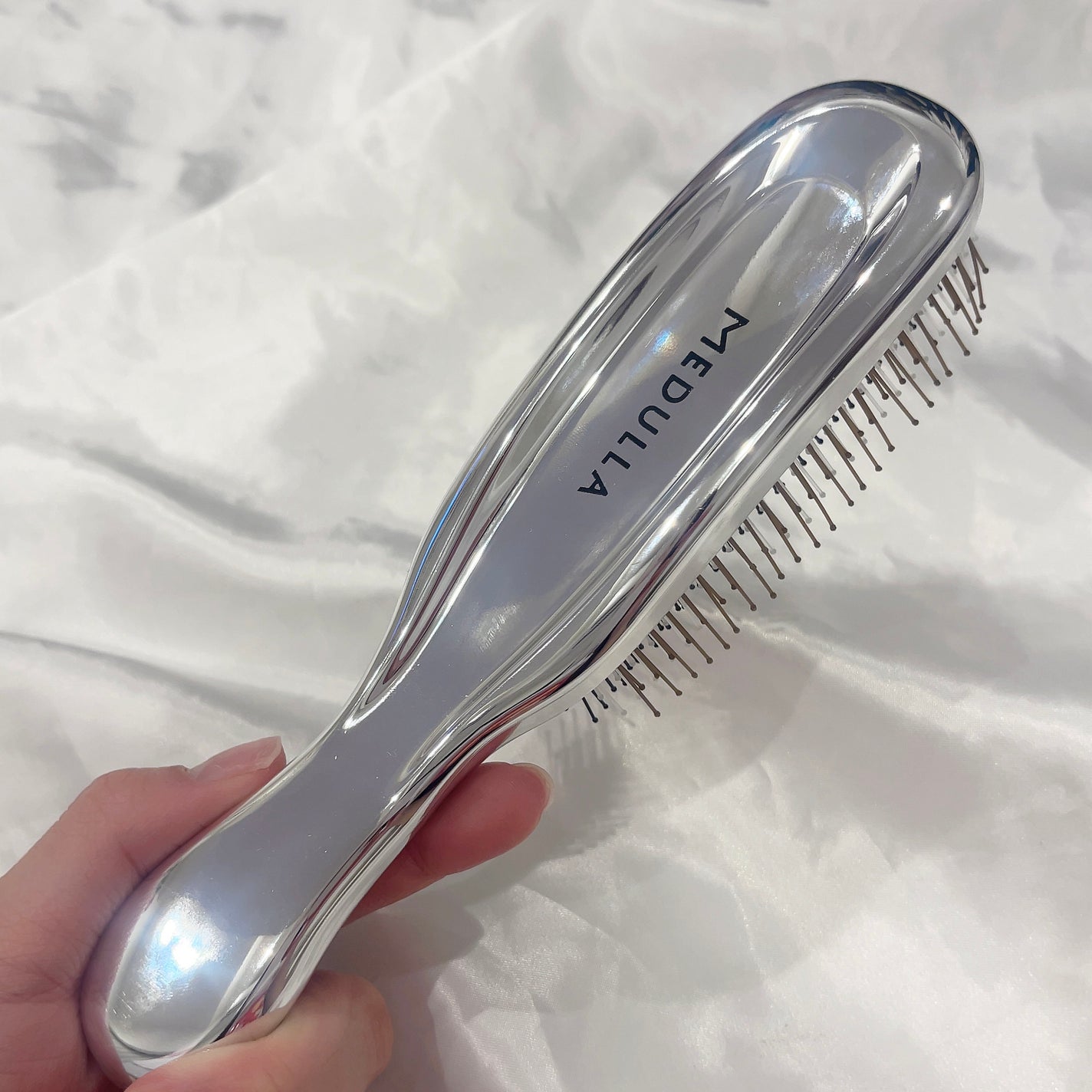 スカルプリフトブラシ/MEDULLA/ヘアブラシを使ったクチコミ(1枚目)