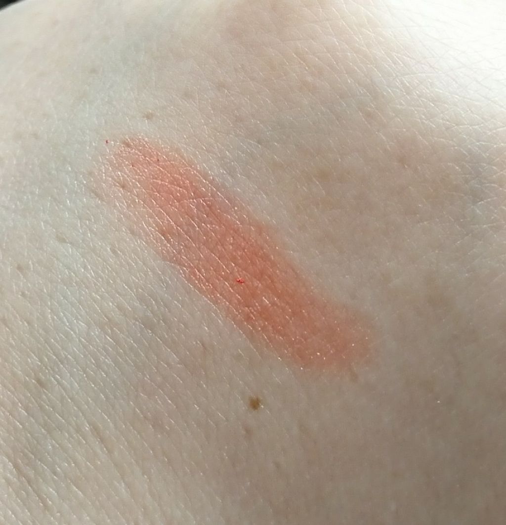 プチバニー グロスバー/TONYMOLY/リップグロスを使ったクチコミ（3枚目）