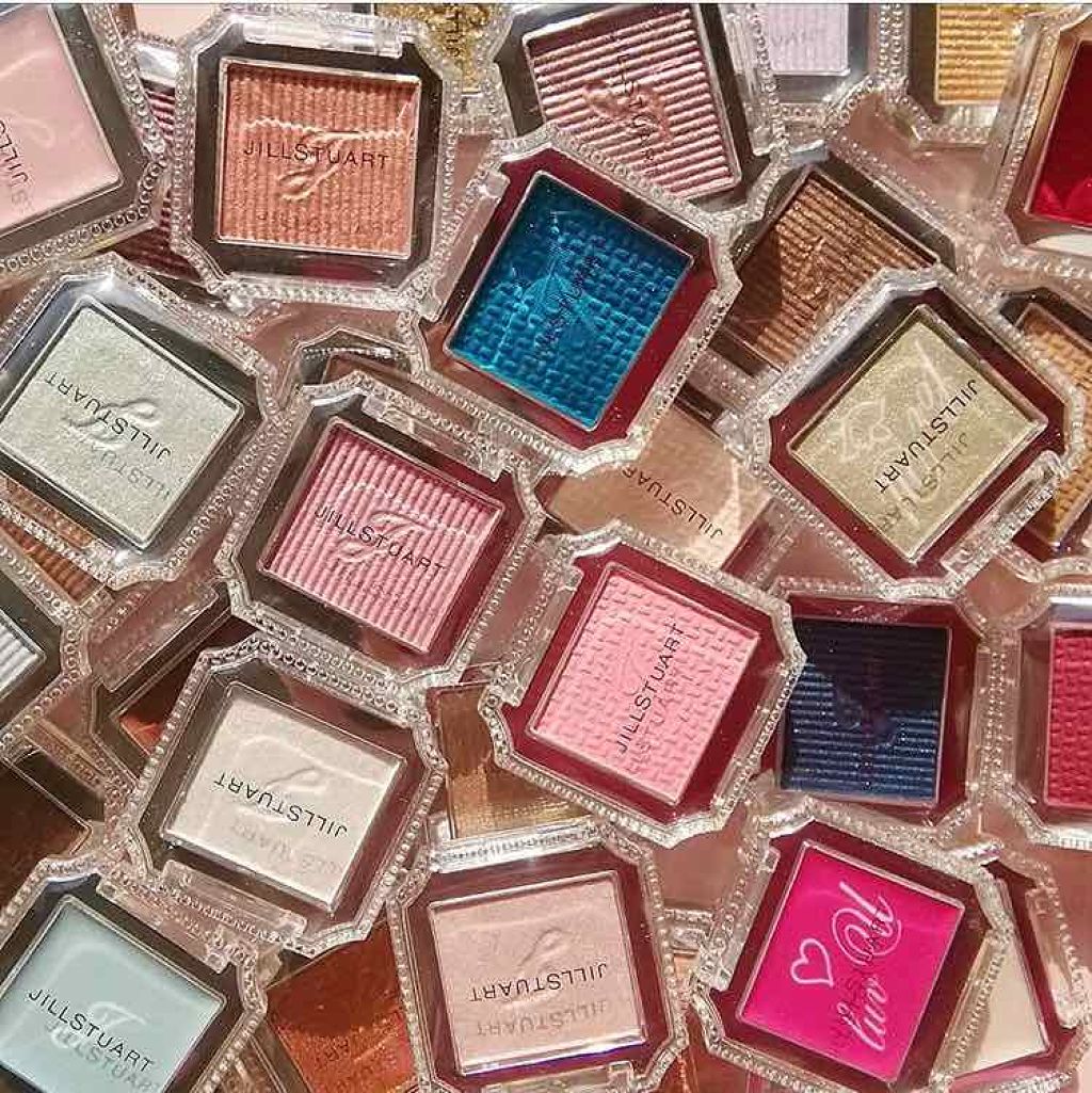アイコニックルック アイシャドウ/JILL STUART/単色アイシャドウを使ったクチコミ（1枚目）