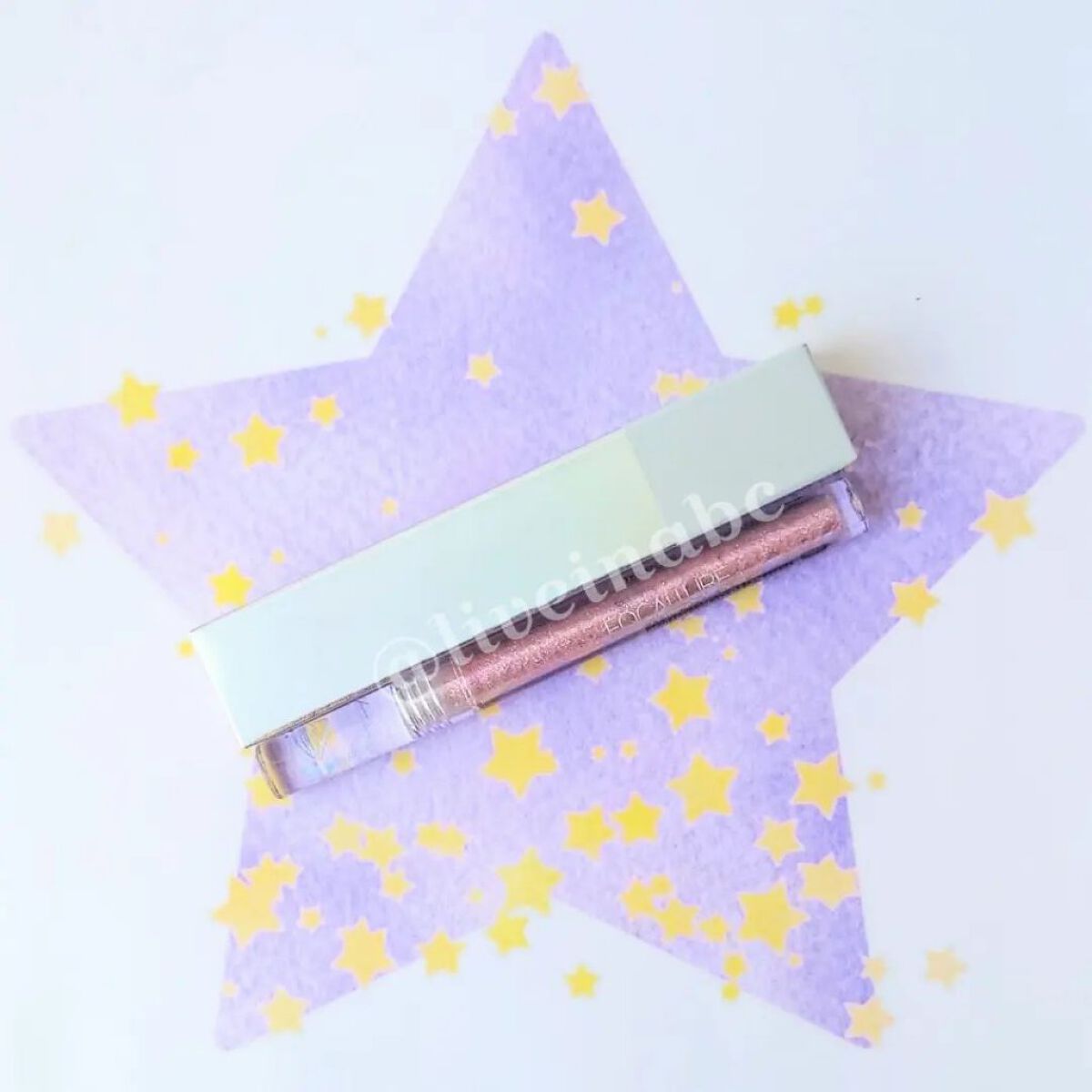 フェアリーグリッターライナー/FOCALLURE/グリッターを使ったクチコミ（1枚目）