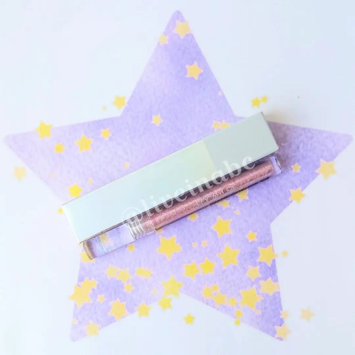 フェアリーグリッターライナー/FOCALLURE/グリッターを使ったクチコミ(1枚目)