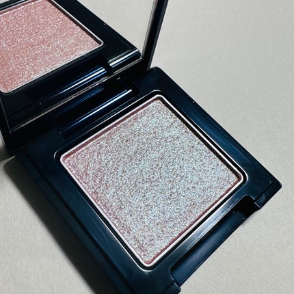 ラズル アイカラー/エレガンス ラズル /単色アイシャドウを使ったクチコミ(4枚目)