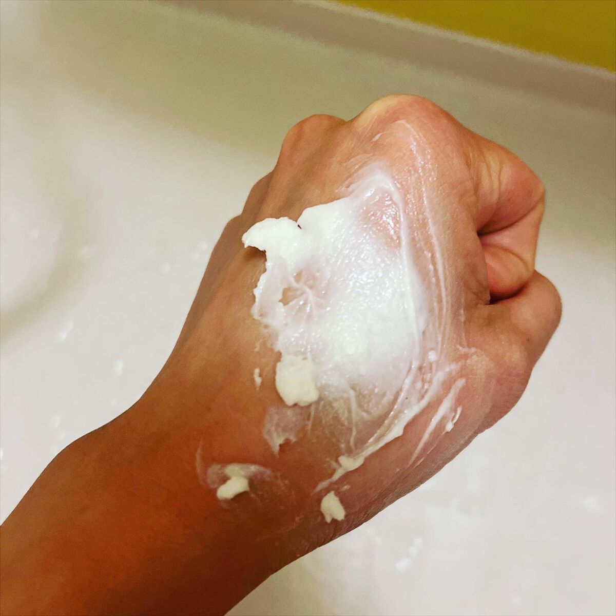 ウォーターウォッシュバーム/JUICE TO CLEANSE/スクラブ・ゴマージュを使ったクチコミ(3枚目)