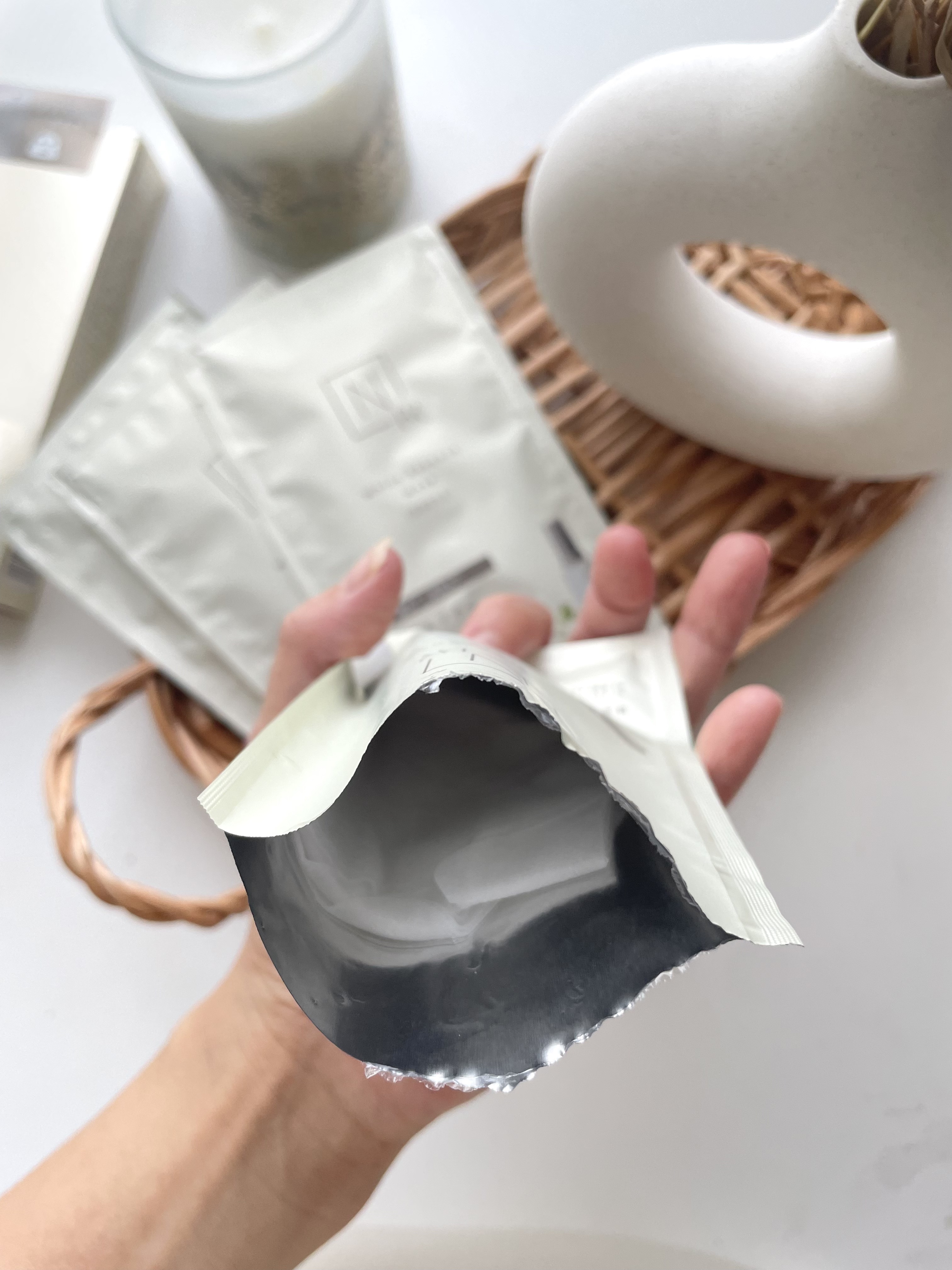 Bright ホワイト メラノリーチ エッセンス マスク/Ｎ organic/シートマスク・パックを使ったクチコミ（3枚目）