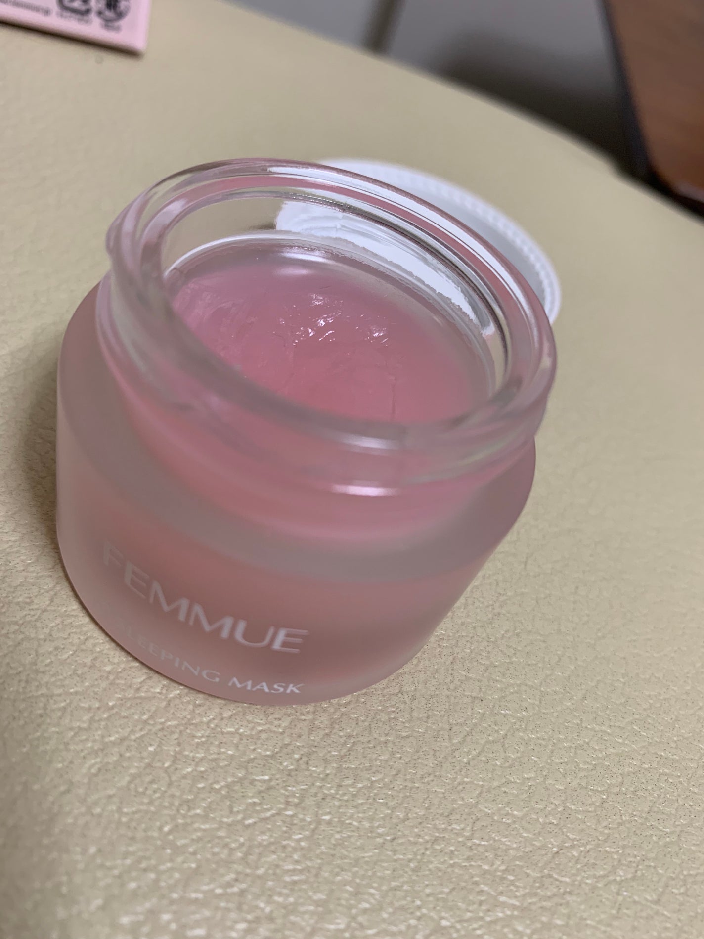 リップスリーピングマスク/FEMMUE/リップマスクを使ったクチコミ(3枚目)