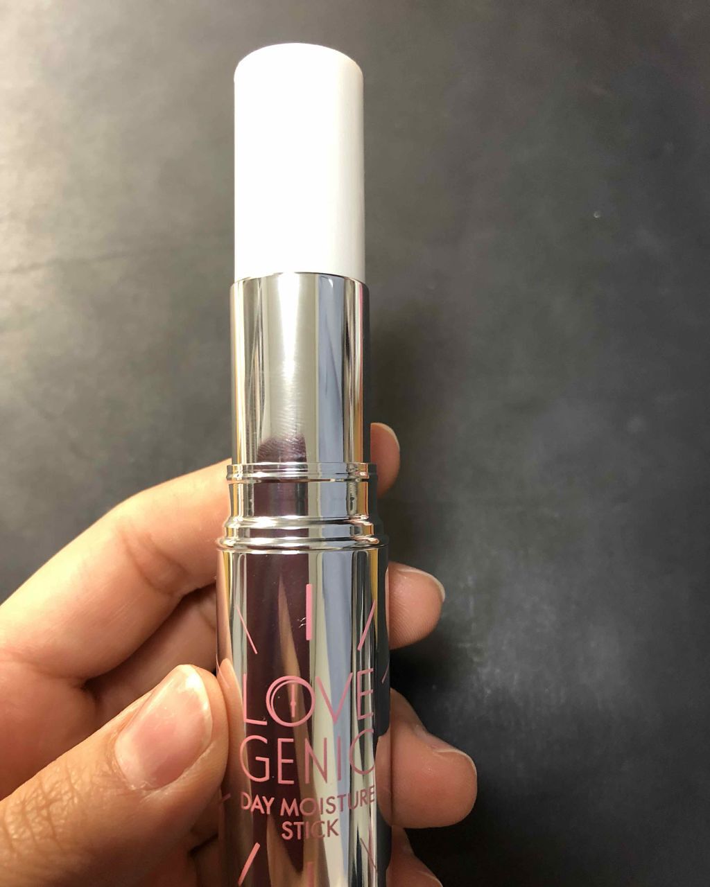 みぃ on LIPS 「LIPS内初レビュー?!ラブジェニックデイモイスチュアスティッ..」(3枚目)