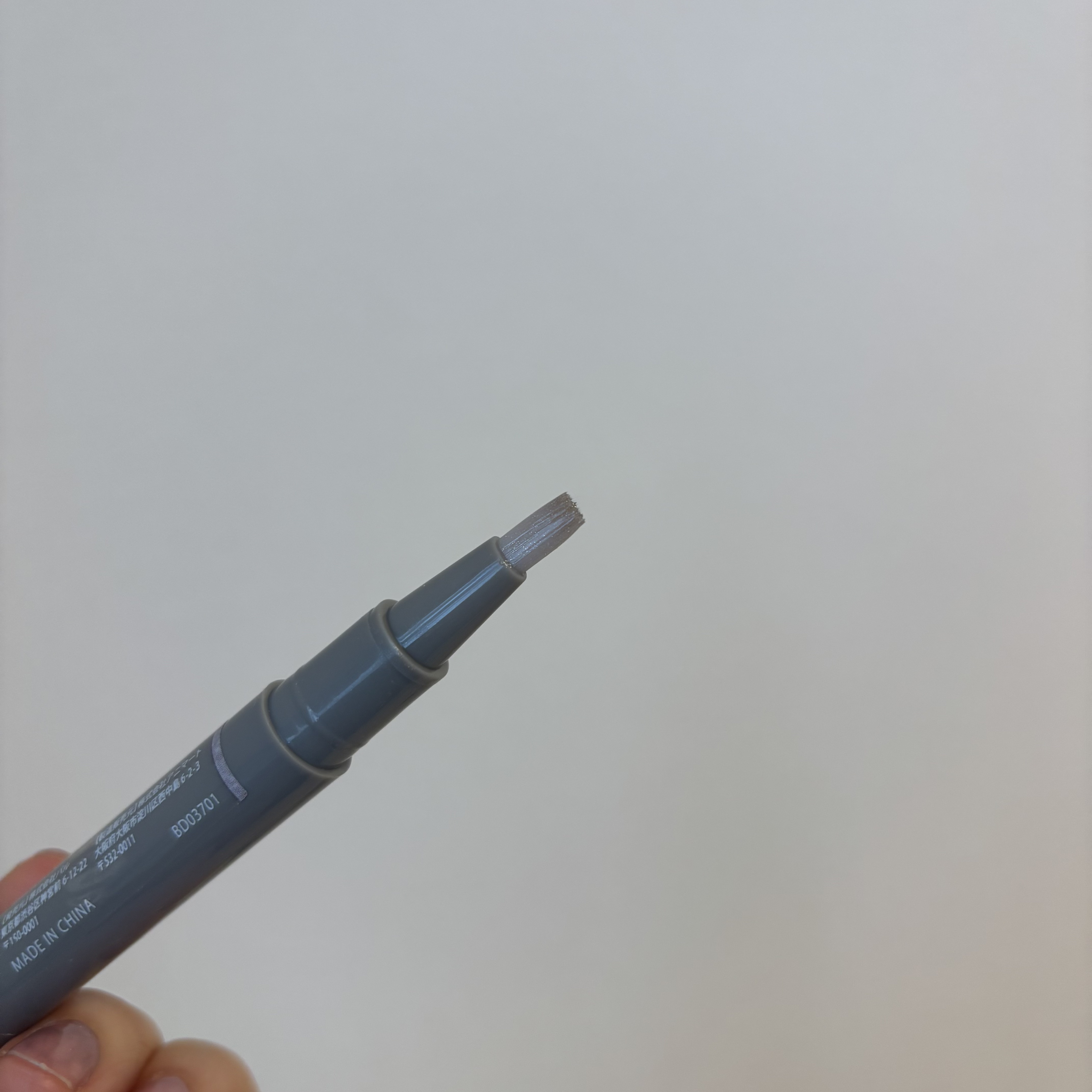 マグネットスティックネイルジェル/3COINS/ジェルネイルを使ったクチコミ（2枚目）