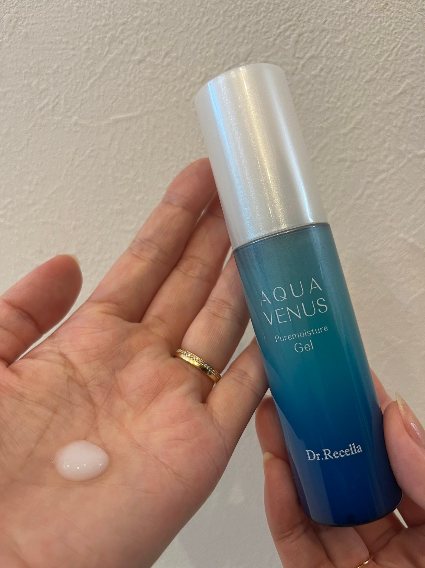 candy3ks on LIPS 「⚪️Dr.Recellaピュアモイスチャージェル(50ml)天..」(2枚目)