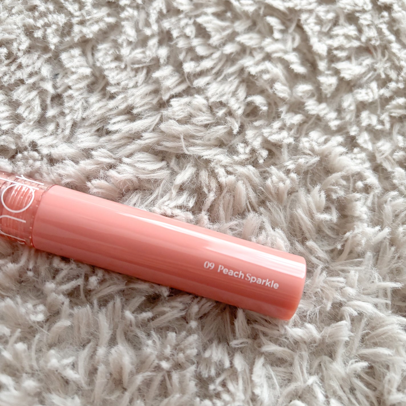 グラスティングカラーグロス/rom&nd/リップグロスを使ったクチコミ(2枚目)