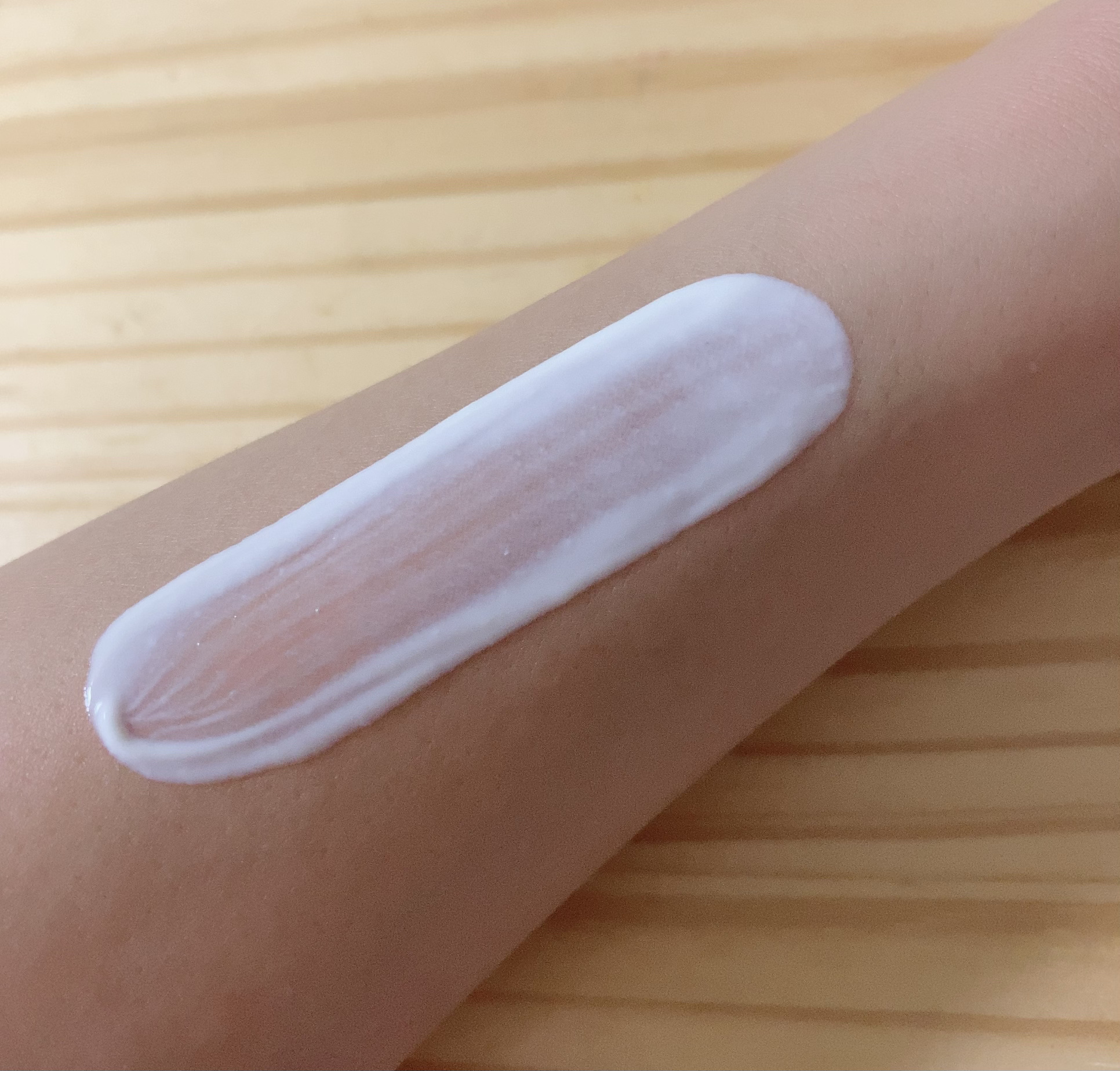 ヒアルーシカ ウォーターフィット サンセラム/SKIN1004/日焼け止めローションを使ったクチコミ（3枚目）