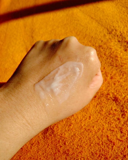 ニベア ロイヤルブルーボディクリーム うるおい密封ケア/ニベア/ボディクリームを使ったクチコミ(4枚目)