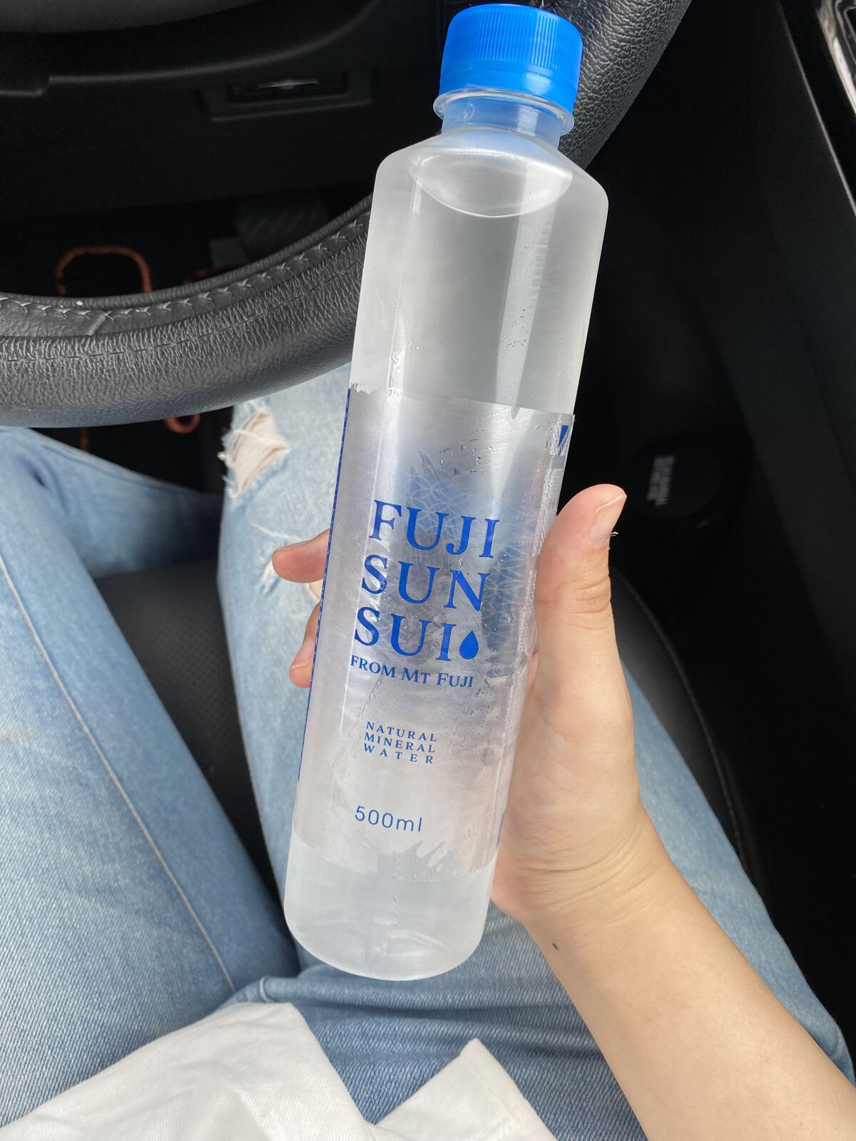 FUJI  SUN SUI ナチュラルミネラルウォーター/富士の源水/ミネラルウォーターを使ったクチコミ（1枚目）
