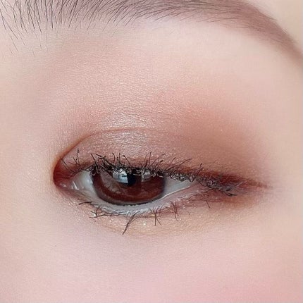 マルチカラーバリエーション マット/チャコット・コスメティクス/単色アイシャドウを使ったクチコミ(8枚目)