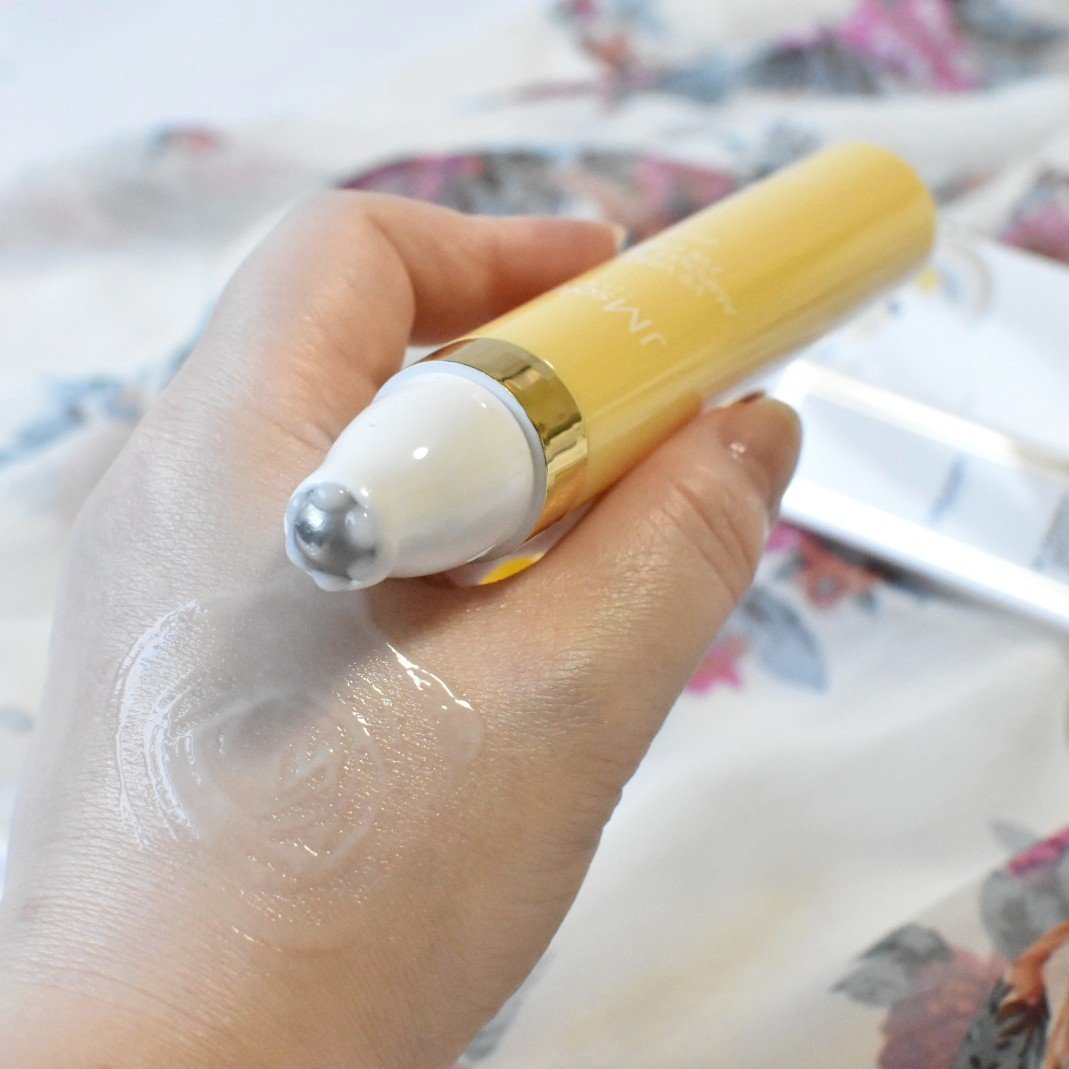 V9ビタミンアンプルロールオンアイクリームクリア/JMsolution/アイケア・アイクリームを使ったクチコミ（3枚目）