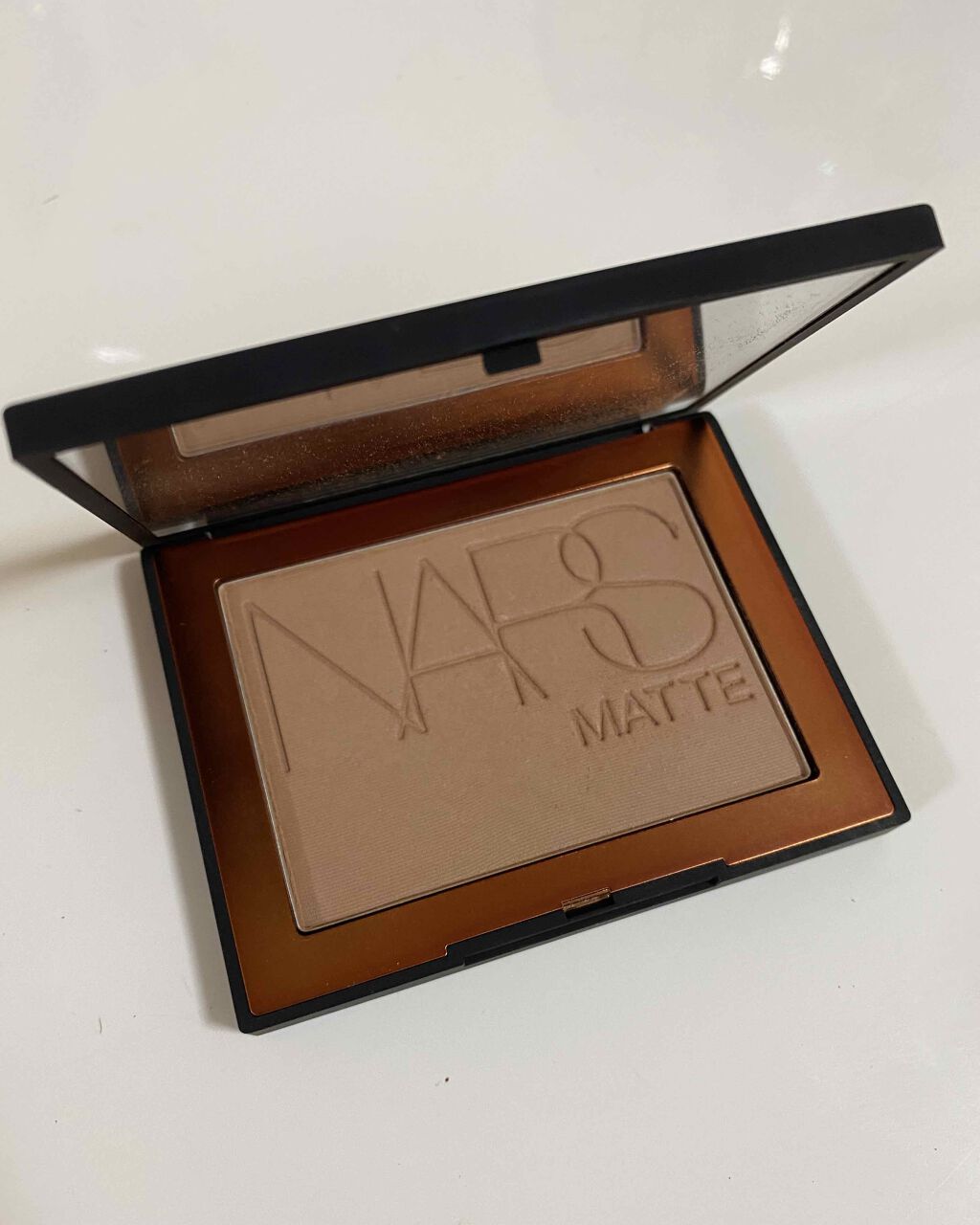 マットブロンズパウダー/NARS/パウダーチークを使ったクチコミ（1枚目）