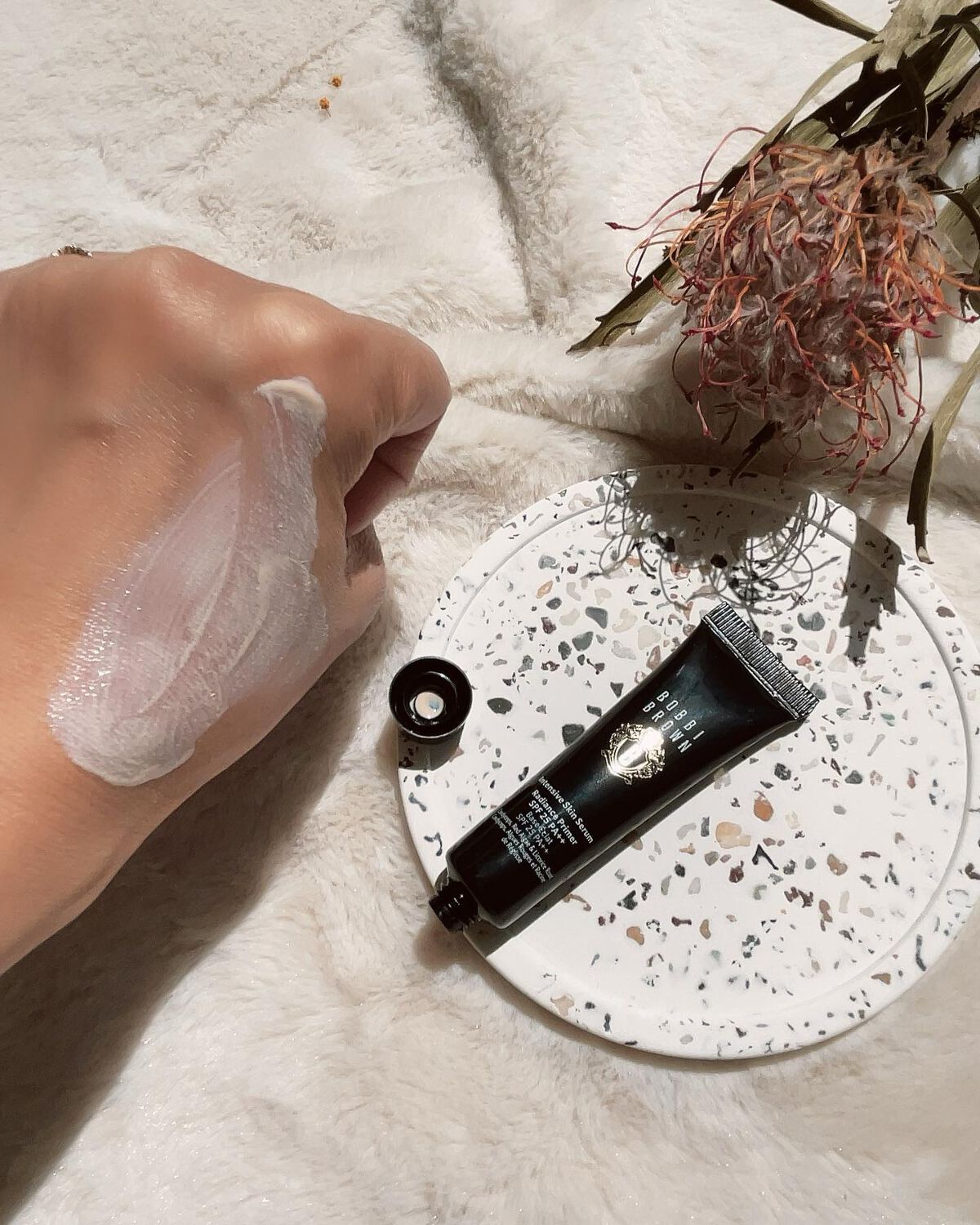 インテンシブ セラム ラディアンス プライマー/BOBBI BROWN/化粧下地を使ったクチコミ(3枚目)