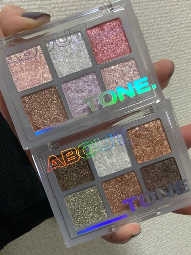 ABOUT TONE  アイシャドウパレットのクチコミ「【✨ABOUT TONE eye shadow pallet OH:MY GLITTER PO.....」（3枚目）