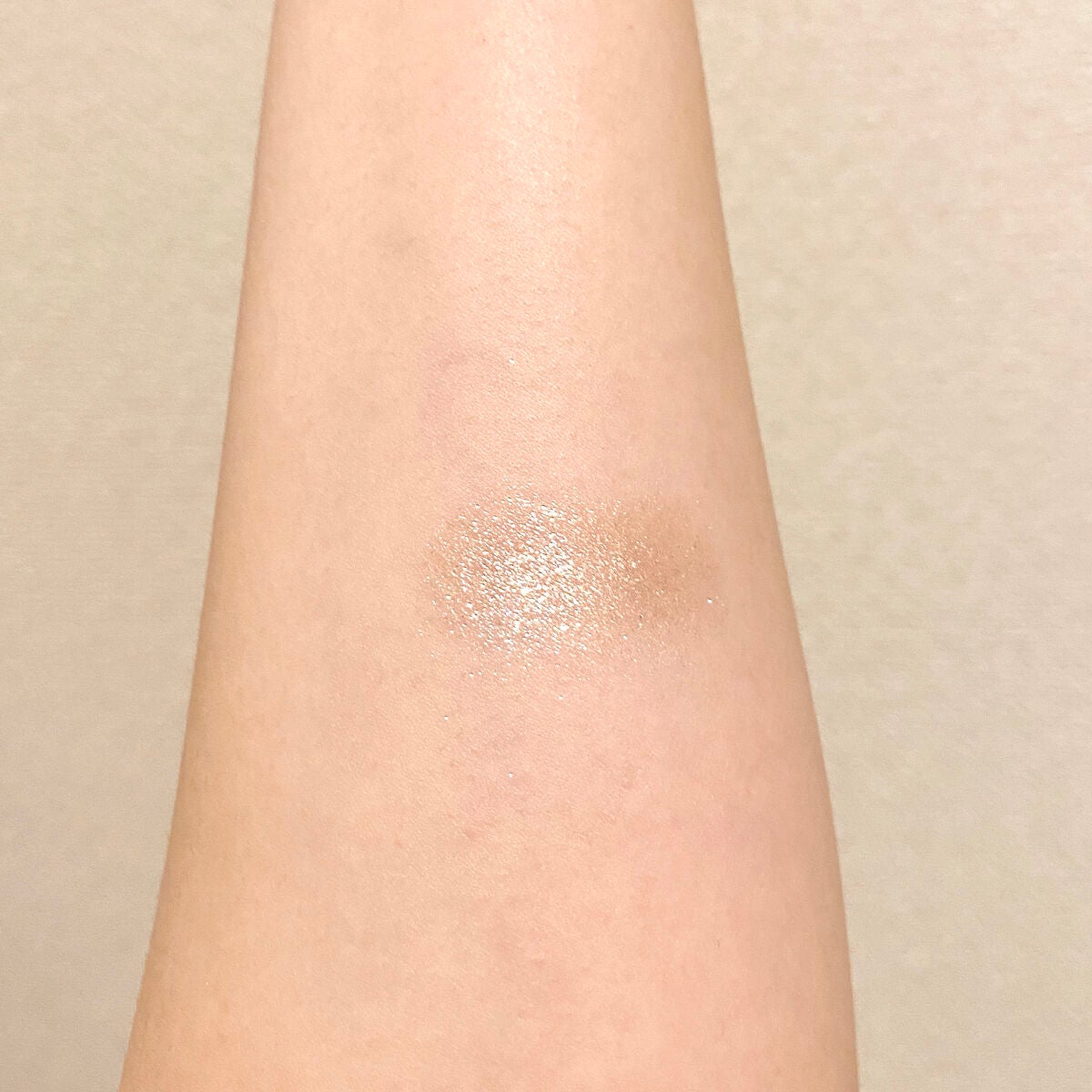 アディクション ザ アイシャドウ スパークル/ADDICTION/単色アイシャドウを使ったクチコミ(2枚目)