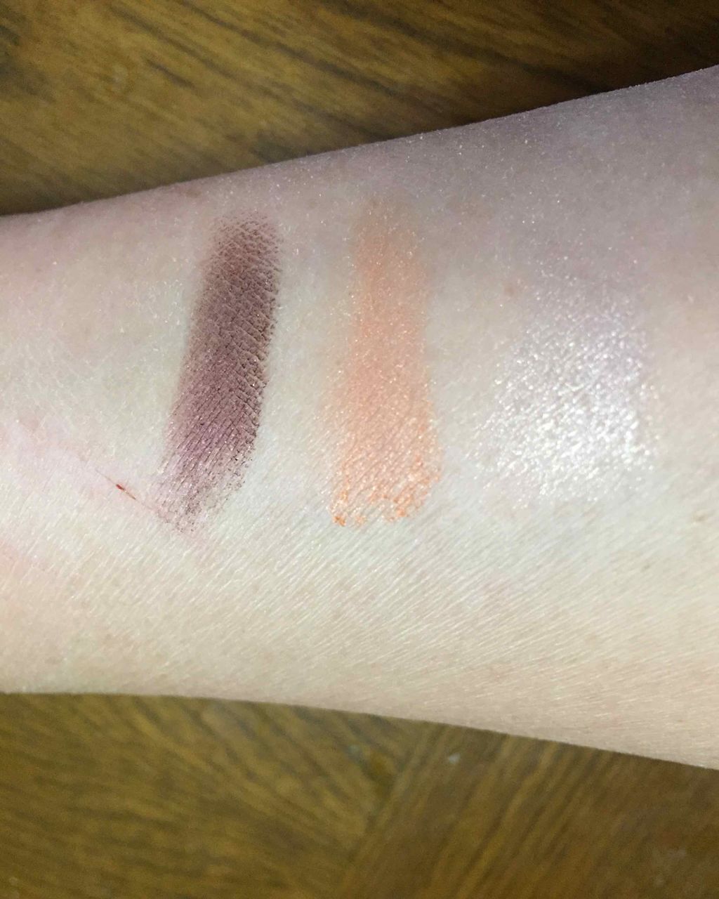 トーンアップアイシャドウ/CEZANNE/アイシャドウパレットを使ったクチコミ(2枚目)