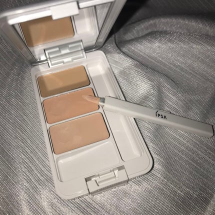 クリエイティブコンシーラーe/IPSA/パレットコンシーラーを使ったクチコミ(2枚目)