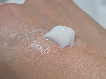 ニベアソフト スキンケアクリーム/ニベア/ボディクリームを使ったクチコミ(3枚目)