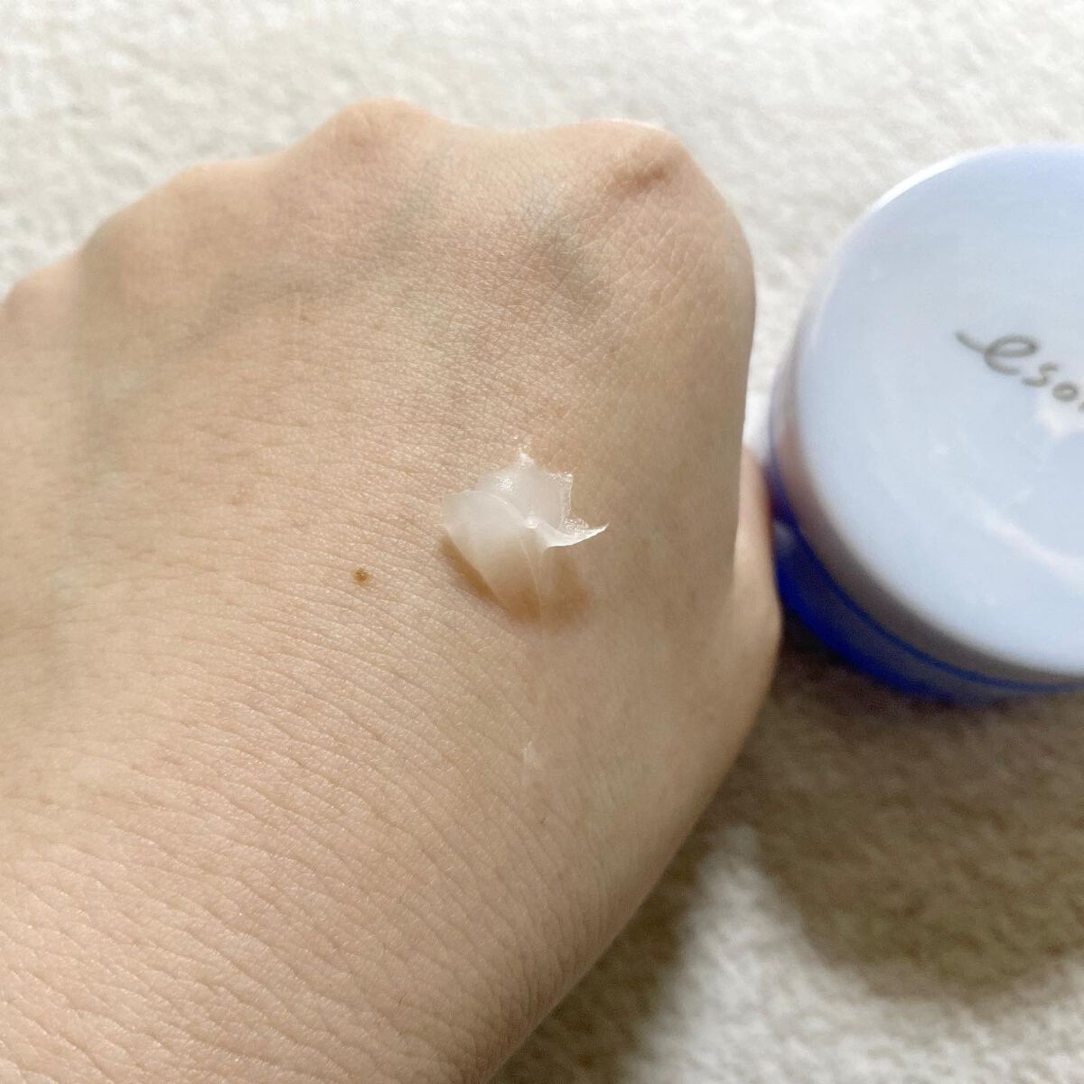 ããã¿ðãã©ãã100 on LIPS ããšãœã©ãåŒã³æ°ŽããŒã esoraniã¯ãå¿ããããéŠãããã¯ã¹ã..ãïŒ4æç®ïŒ