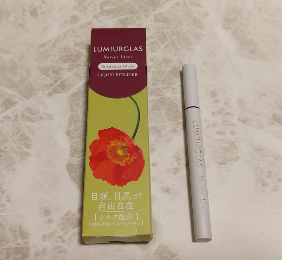 ベルベットライナー/LUMIURGLAS/リキッドアイライナーを使ったクチコミ(1枚目)