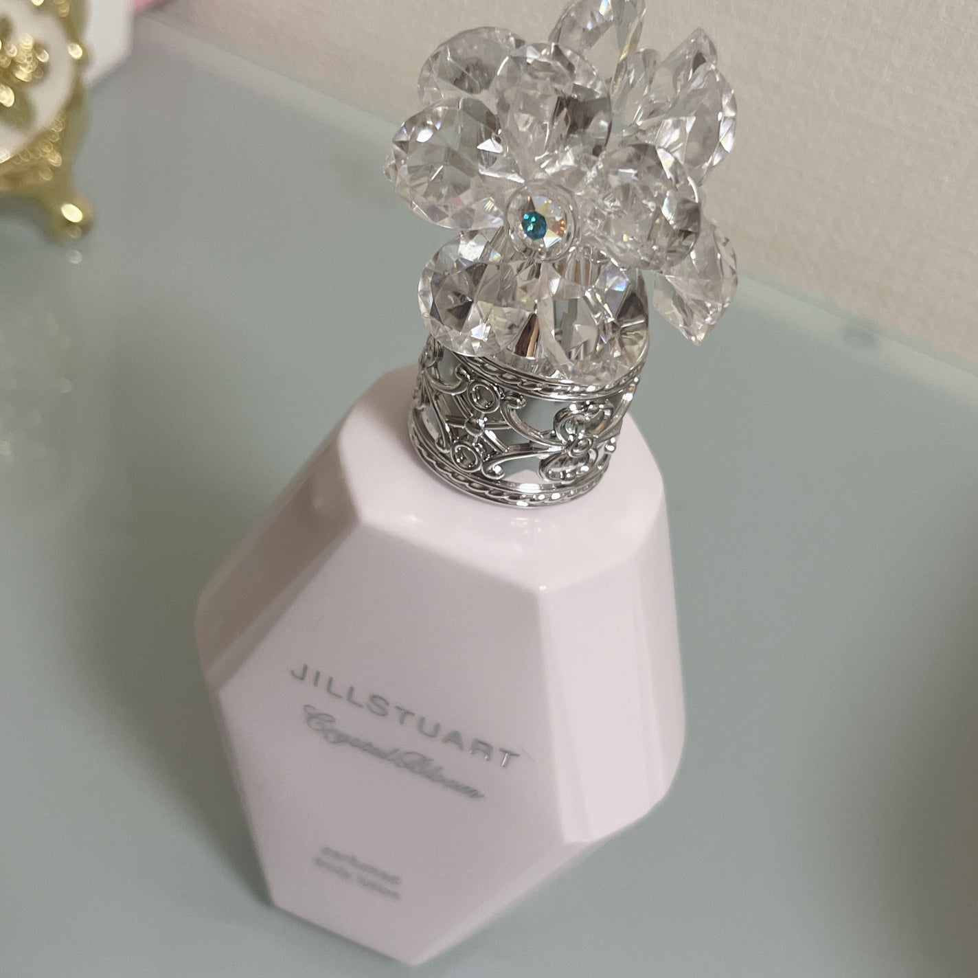 クリスタルブルーム パフュームド ボディローション/JILL STUART/ボディローションを使ったクチコミ(5枚目)