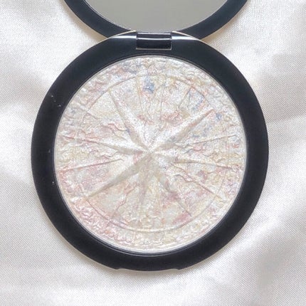 ZEESEA 顔がキラキラ オーロラ系ハイライト/ZEESEA/パウダーハイライトを使ったクチコミ(4枚目)