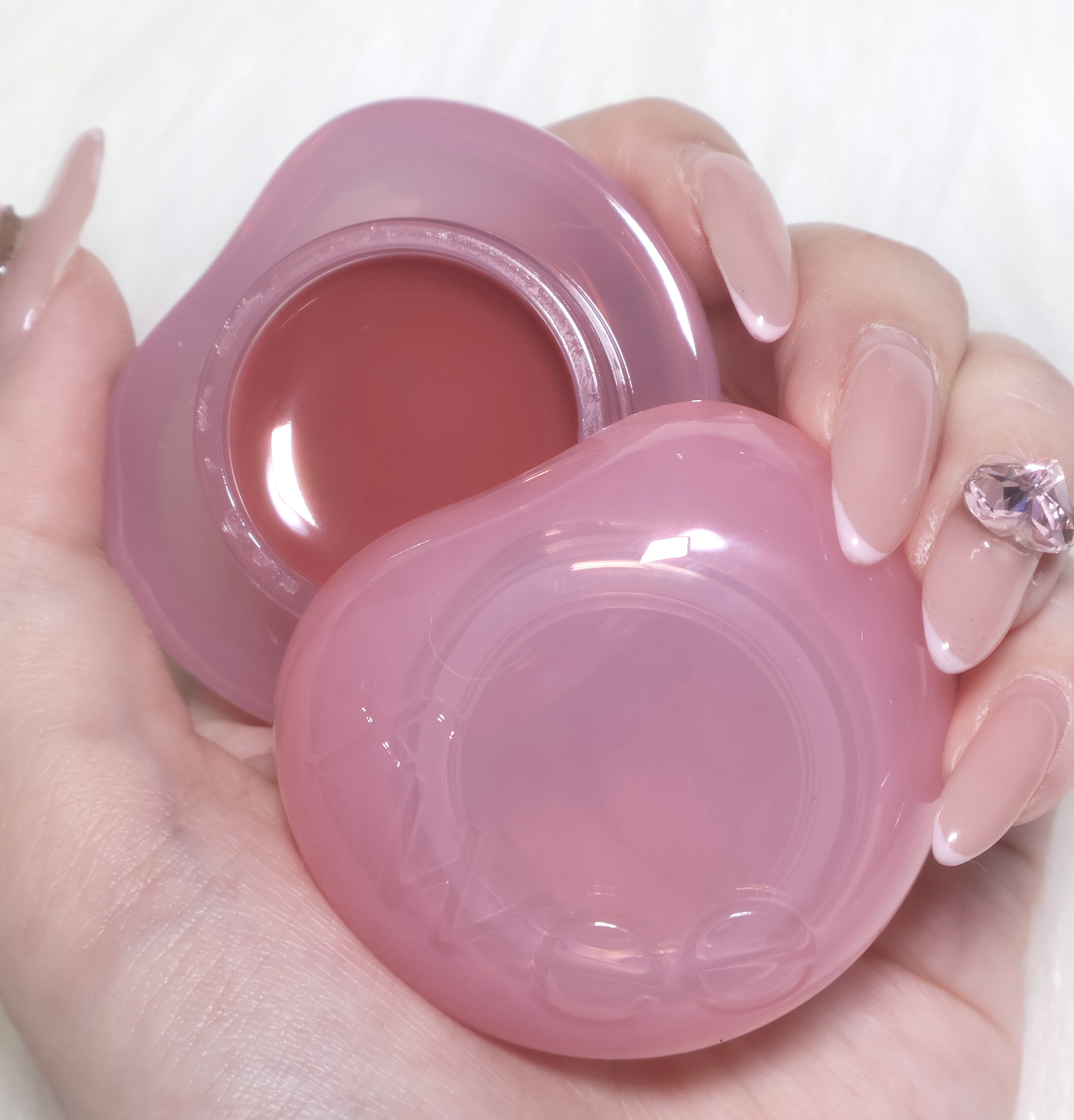 フィー リップアンドチーク グローイジェリーポット JS01 ロージーグレイズ/fwee/リップグロスを使ったクチコミ（1枚目）