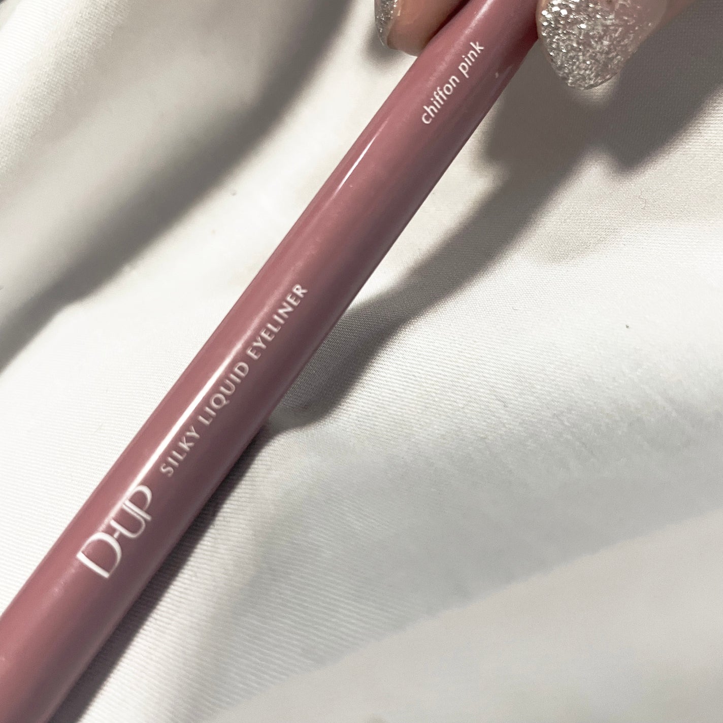 シルキーリキッドアイライナーWP/D-UP/リキッドアイライナーを使ったクチコミ(1枚目)