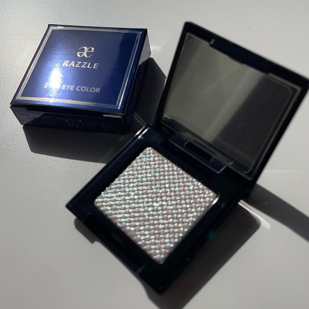 エレガンス ラズル スターアイカラー/エレガンス ラズル /単色アイシャドウを使ったクチコミ(4枚目)