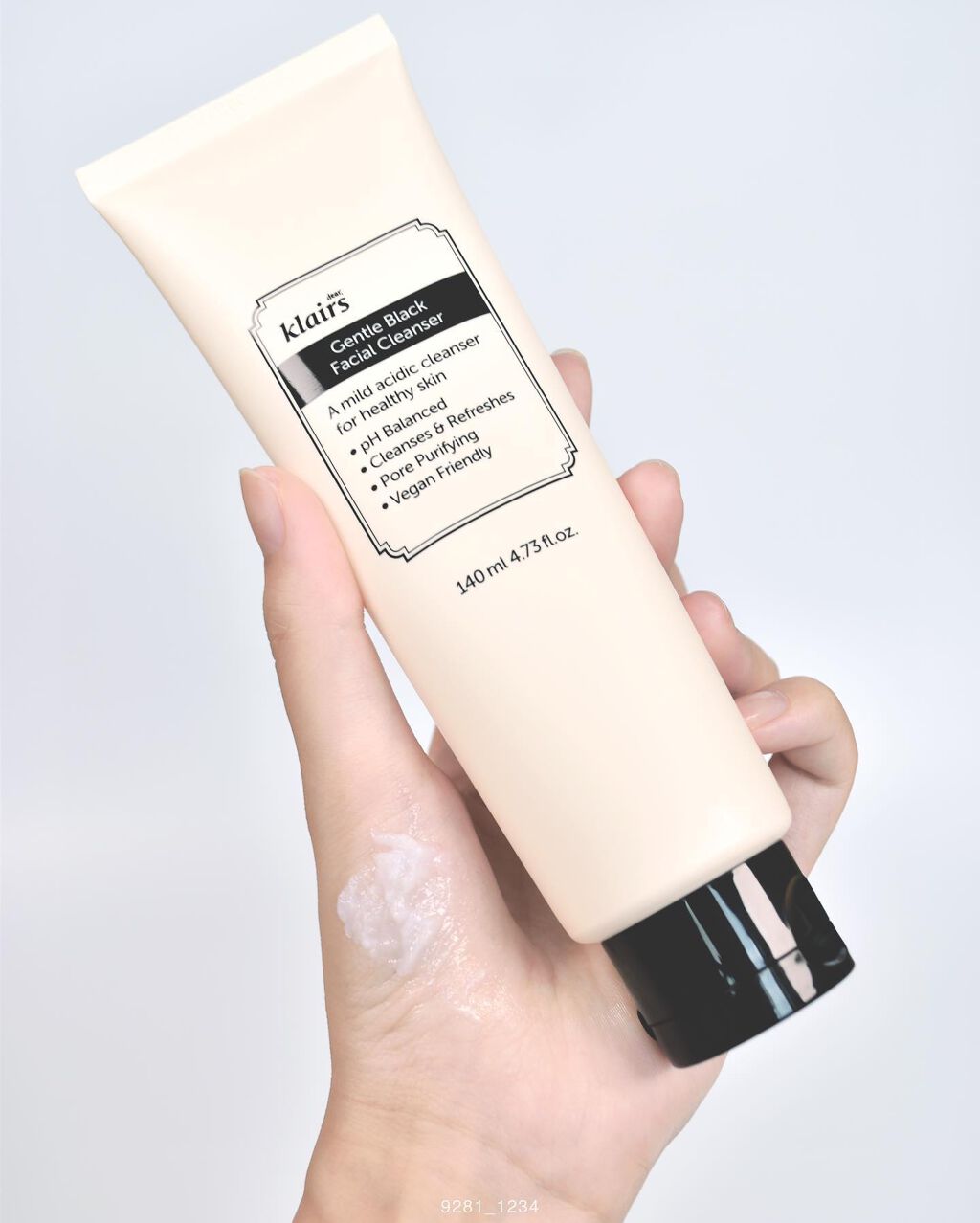 ジェントルブラックフェイシャルクレンザー(140ml)/Klairs/洗顔フォームを使ったクチコミ(4枚目)