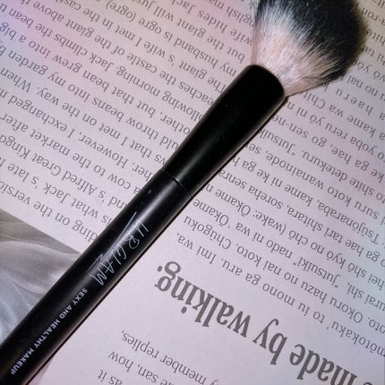 UR GLAM CHEEK BRUSH/U R GLAM/メイクブラシを使ったクチコミ(1枚目)