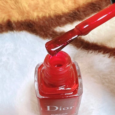 ディオール ヴェルニ 864 フォーチュン（生産終了）/Dior/マニキュアを使ったクチコミ（2枚目）