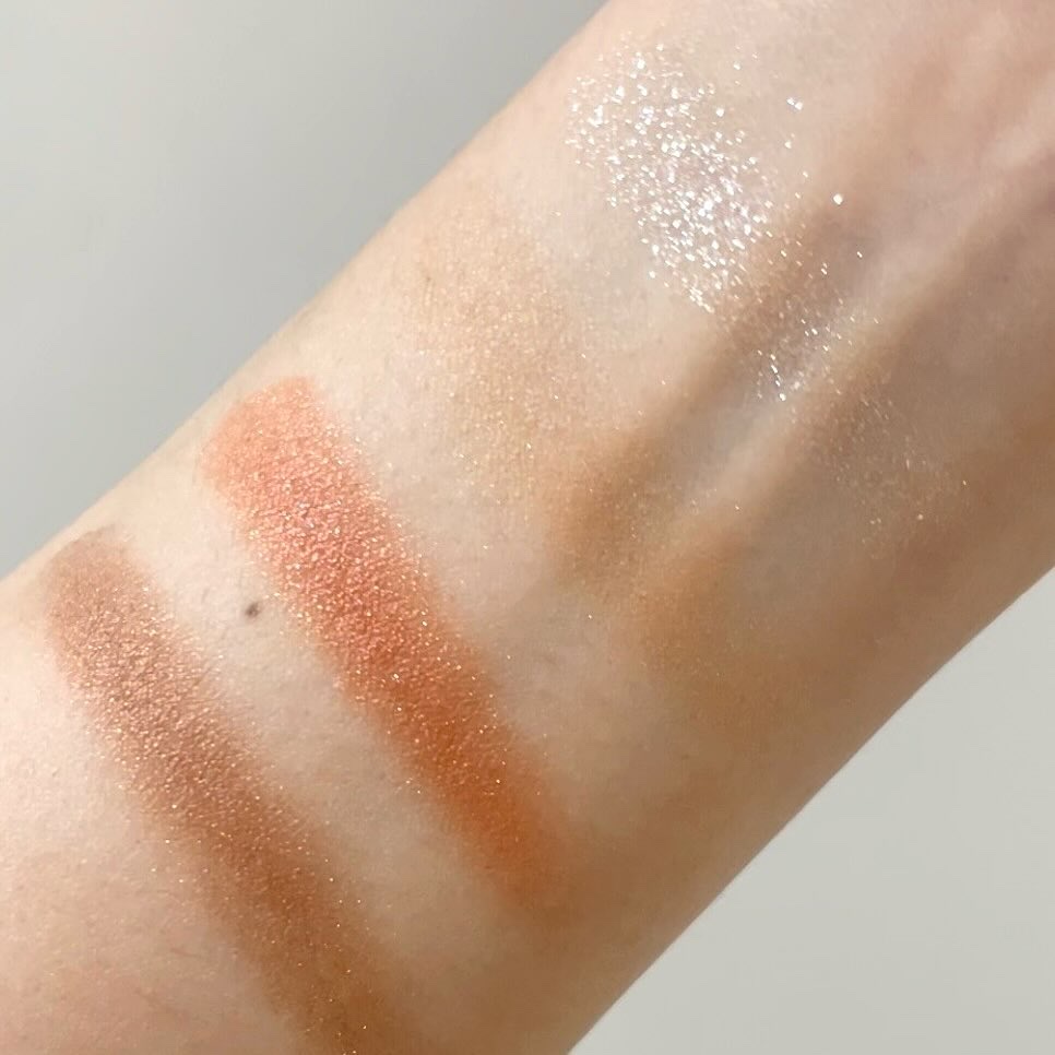 SUQQU スック シグニチャー カラー アイズ 104 黄昏染 -TASOGAREZOME（限定品） シグニチャー カラー アイズ 104 黄昏染 -TASOGAREZOME ⁄ SUQQU(スック