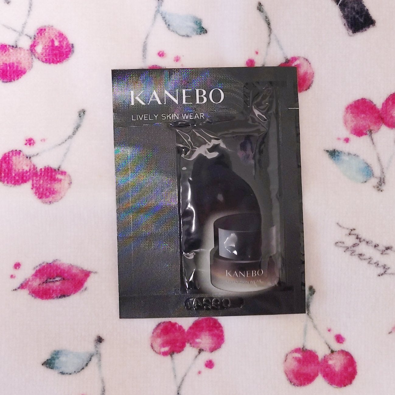ライブリースキン ウェア/KANEBO/クリーム・エマルジョンファンデーションを使ったクチコミ(1枚目)